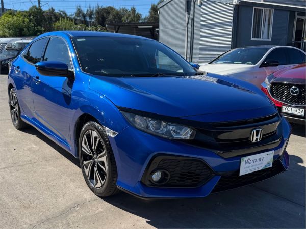 2018 Honda Civic Hatchback 10th Gen MY18 VTi-L image
