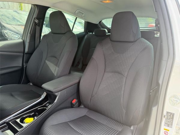 2021 Toyota Prius Liftback ZVW50R image