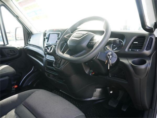 2024 Iveco Daily 35S14V image