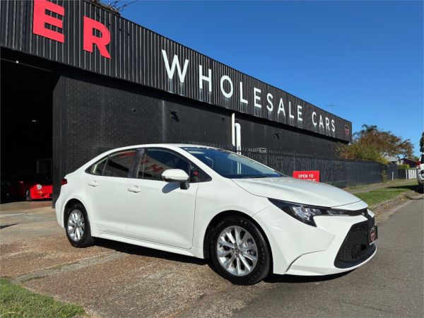2019 Toyota Corolla MZEA12R Ascent Sport image