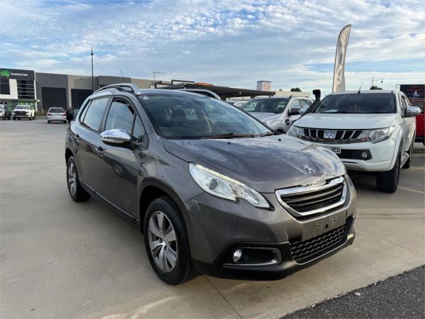2015 Peugeot 2008  Active image