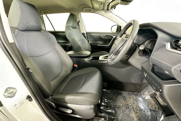 2024 Toyota RAV4 MXAA52R GX image