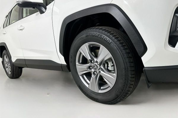 2024 Toyota RAV4 MXAA52R GX image