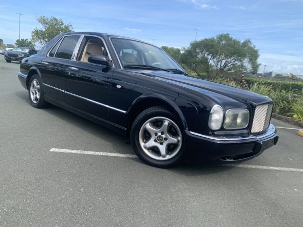 1999 Bentley Arnage Blue Automatic Sedan image