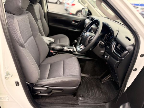 2022 Toyota Fortuner GUN156R GX image