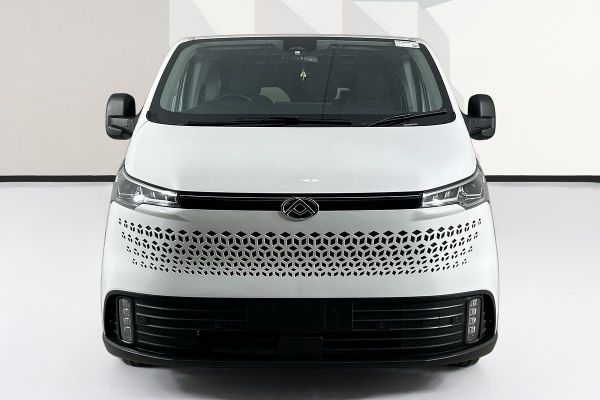 2023 LDV eT60 SK8C image