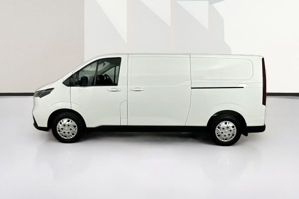 2023 LDV eT60 SK8C image
