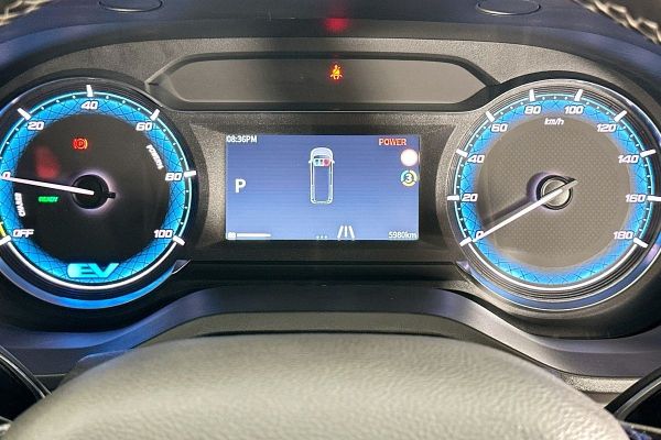 2023 LDV eT60 SK8C image