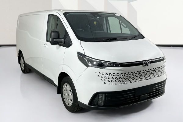 2023 LDV eT60 SK8C image