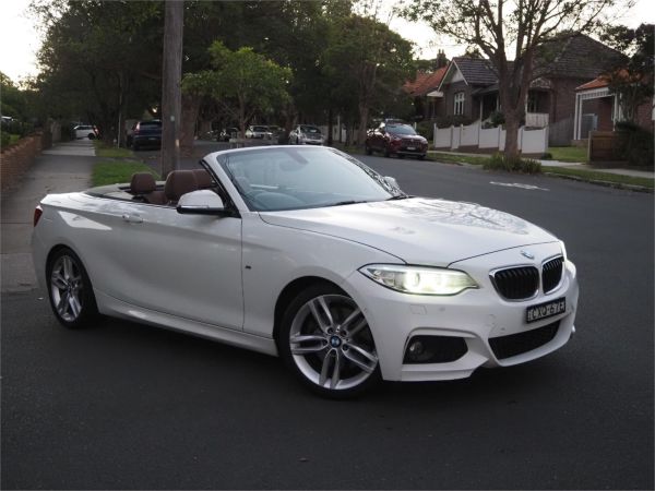 2015 BMW 2 2D CONVERTIBLE F23 28i SPORT LINE image