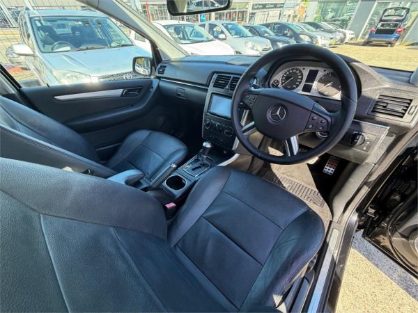 2010 MERCEDES-BENZ B200 5D HATCHBACK 245 MY10 image