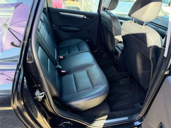 2010 MERCEDES-BENZ B200 5D HATCHBACK 245 MY10 image