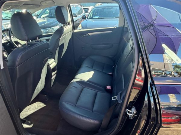 2010 MERCEDES-BENZ B200 5D HATCHBACK 245 MY10 image