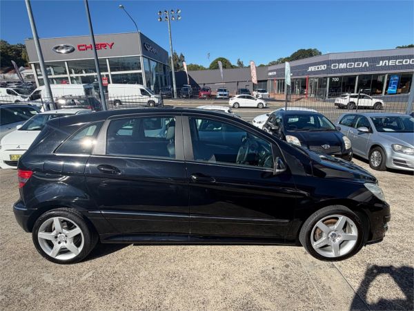 2010 MERCEDES-BENZ B200 5D HATCHBACK 245 MY10 image