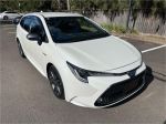 Image for 2020 Toyota Corolla ZWE211 Fielder EX