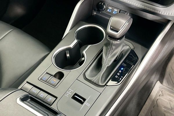 2022 Toyota Kluger AXUH78R GXL image