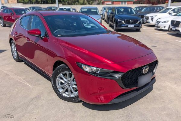 2025 Mazda 3 BP Series G20 Pure image