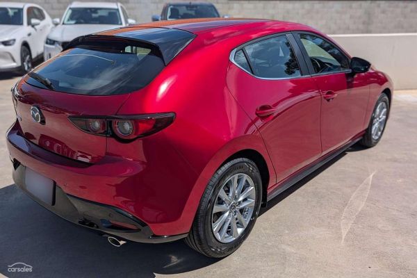 2025 Mazda 3 BP Series G20 Pure image
