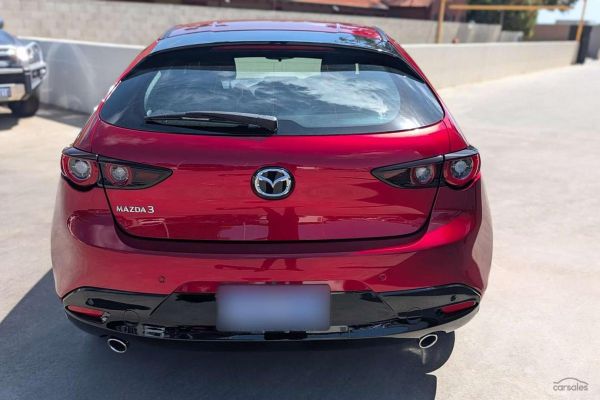 2025 Mazda 3 BP Series G20 Pure image
