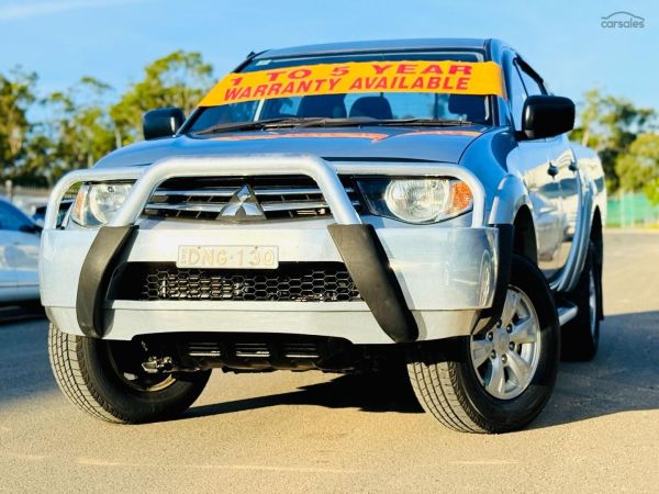 2015 Mitsubishi Triton MN GLX image