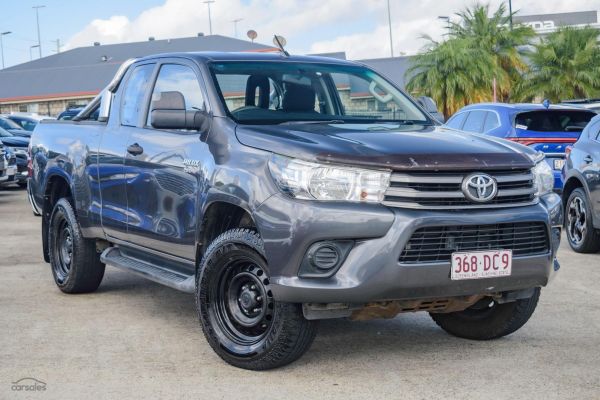 2017 Toyota Hilux GUN126R SR image