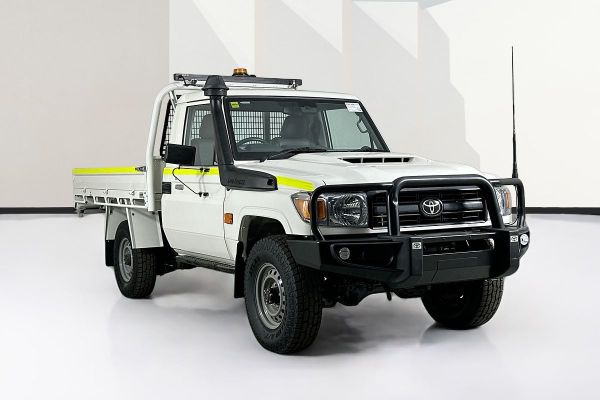 2023 Toyota Landcruiser VDJL79R Workmate image