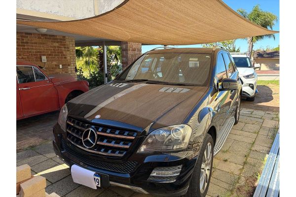 2011 Mercedes-Benz M-Class ML300 CDI BlueEFFICIENCY W164 image