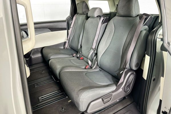 2022 Kia Carnival KA4 S image