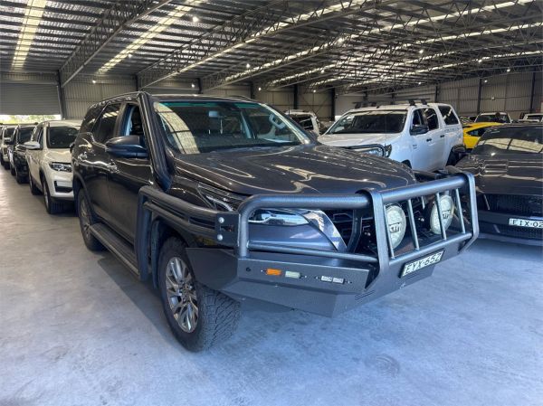 2023 Toyota Fortuner Wagon GUN156R Crusade image
