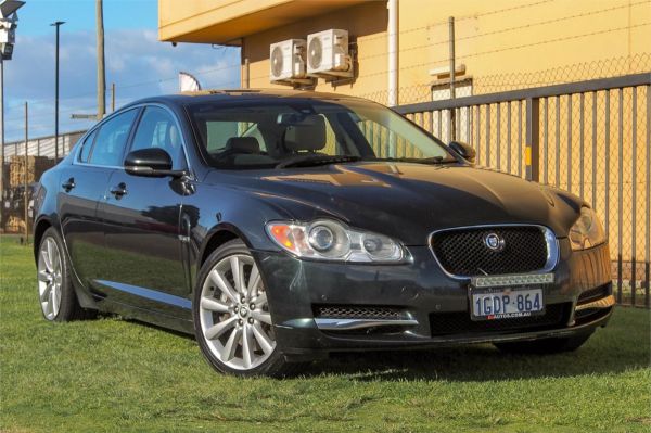 2010 Jaguar XF MY11 S Luxury image
