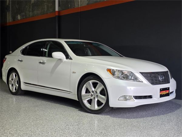 2007 Lexus LS USF40R 460 image