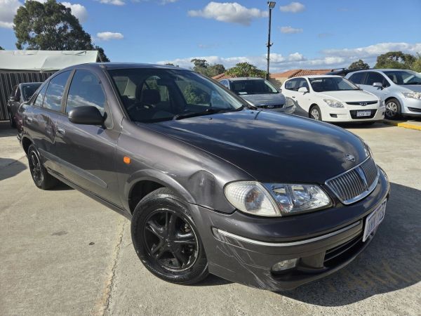 2000 Nissan Pulsar N16 Ti image