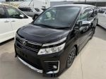 Image for 2015 Toyota Voxy Wagon ZRR80W 2.0l