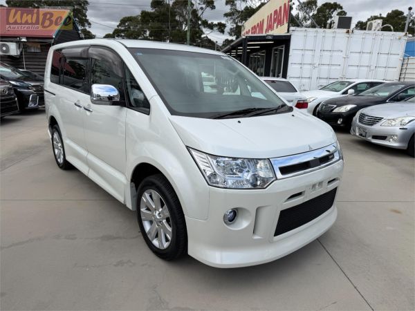 2015 Mitsubishi Delica Wagon CV5W G image