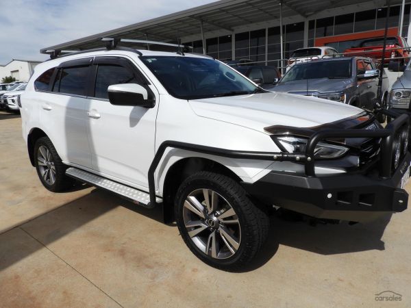 2023 Isuzu MU-X  LS-T image