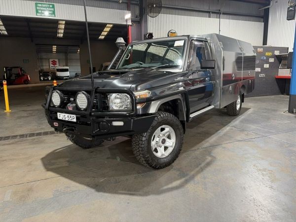 2016 Toyota Landcruiser VDJ79R GXL image