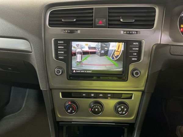 2015 Volkswagen Golf AU MY16 92 TSI Trendline Grey Automatic Hatchback image