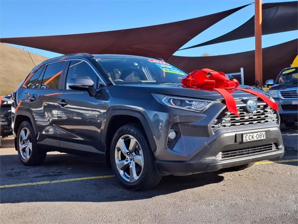 2019 Toyota RAV4 AXAH54R GXL image