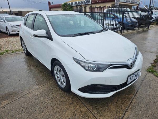 2016 Toyota Corolla Hatchback ZRE182R Ascent image