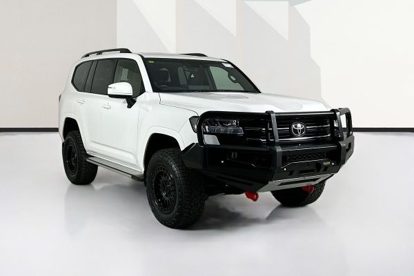 2024 Toyota Landcruiser FJA300R GXL image