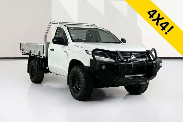 2021 Mitsubishi Triton MR GLX image