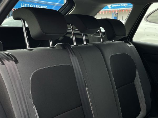 2017 SKODA FABIA 4D WAGON NJ MY17 81 TSI image