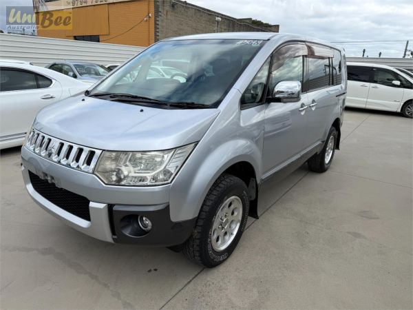 2011 Mitsubishi Delica Van Wagon CV5W D:5 image