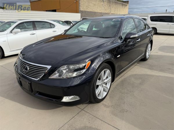 2007 Lexus LS600h Sedan UVF45 Hybrid image