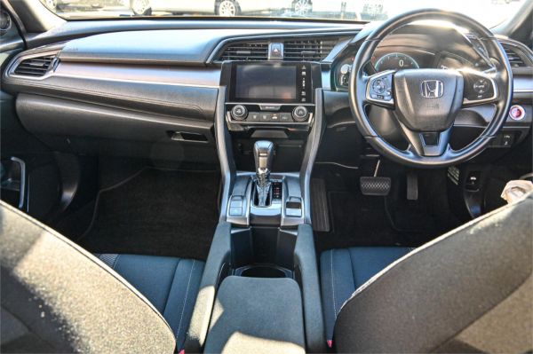 2017 Honda Civic Hatchback 10th Gen MY17 VTi-S image