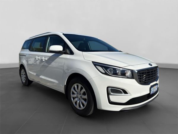 2018 Kia Carnival YP S image