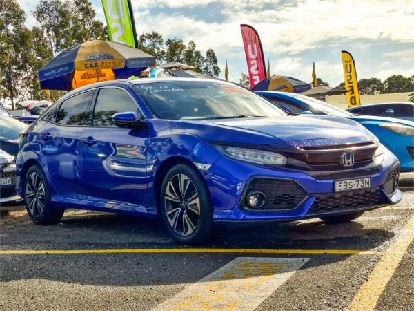 2019 Honda Civic FK4 VTi-LX image