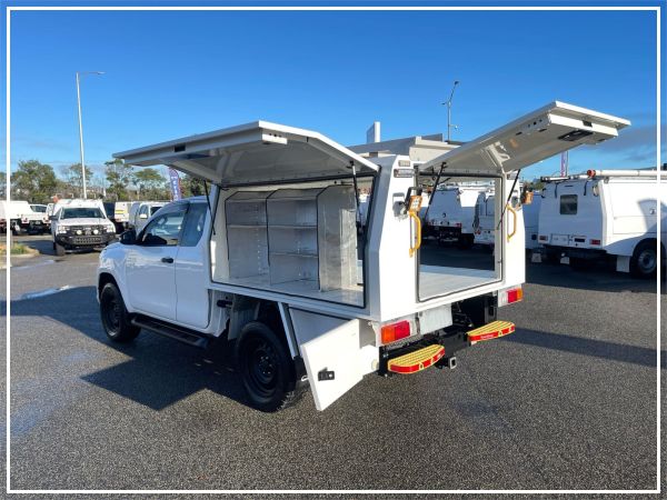 2018 Toyota Hilux Utility GUN136R SR Hi-Rider image
