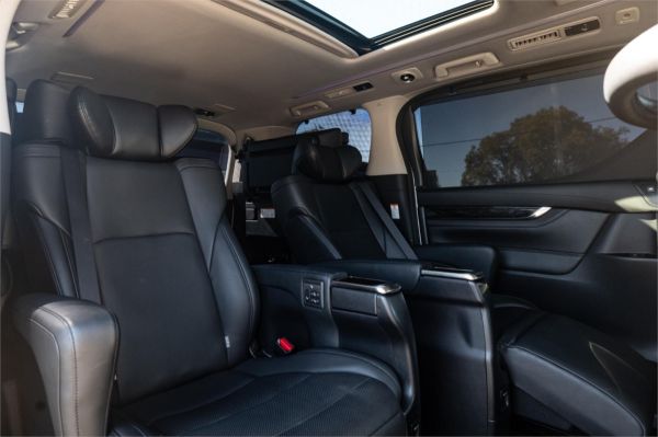 2019 Toyota ALPHARD Wagon AYH30W SR C (HYBRID) image