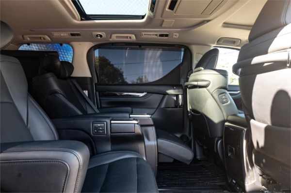2019 Toyota ALPHARD Wagon AYH30W SR C (HYBRID) image